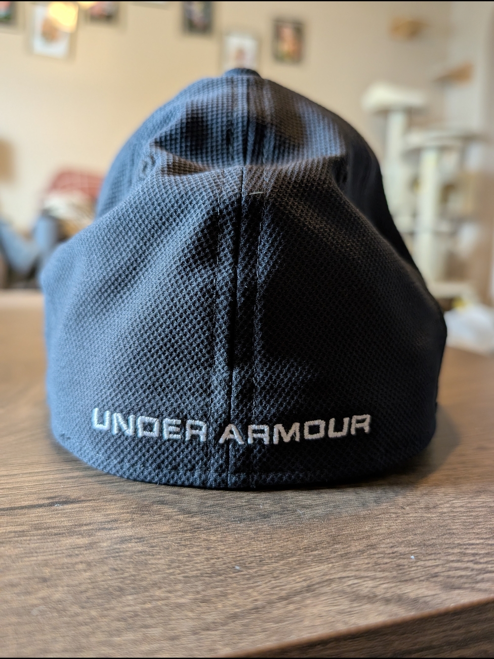 Under Armour Men’s Classic Fit Baseball Cap - Bundle Of 2 Black & Light Gray. - Picture 5 of 9